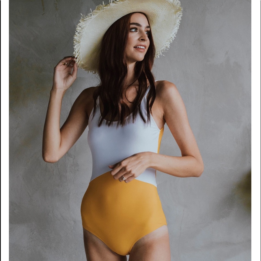 New swimsuit | White and Yellow Colorblock